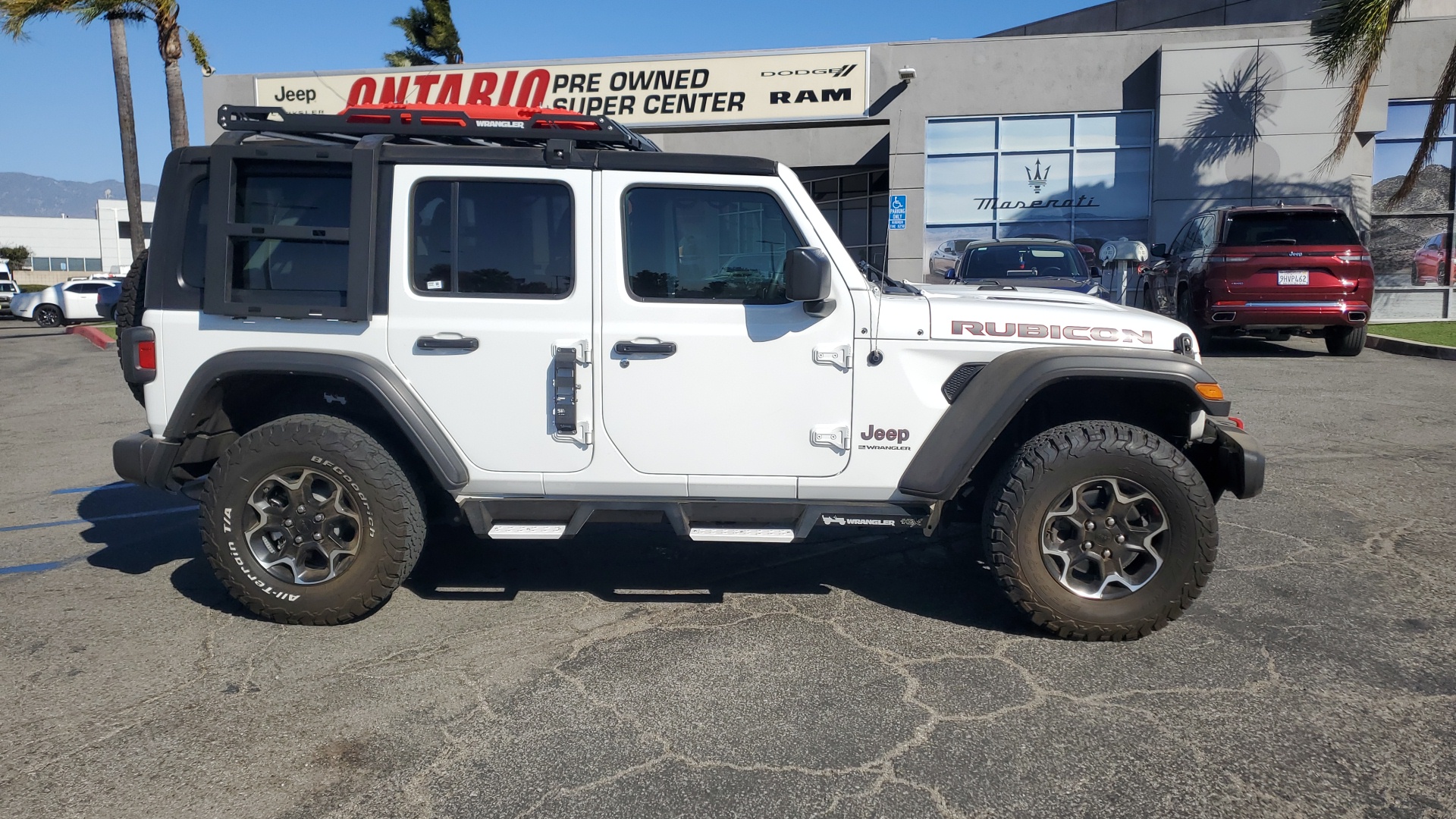 2023 Jeep Wrangler Rubicon 2