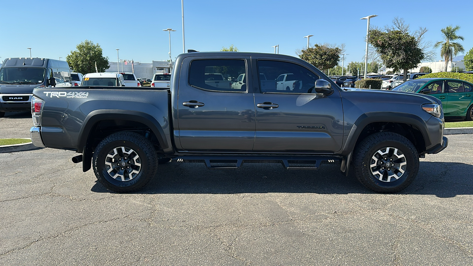 2023 Toyota Tacoma TRD Off-Road 3