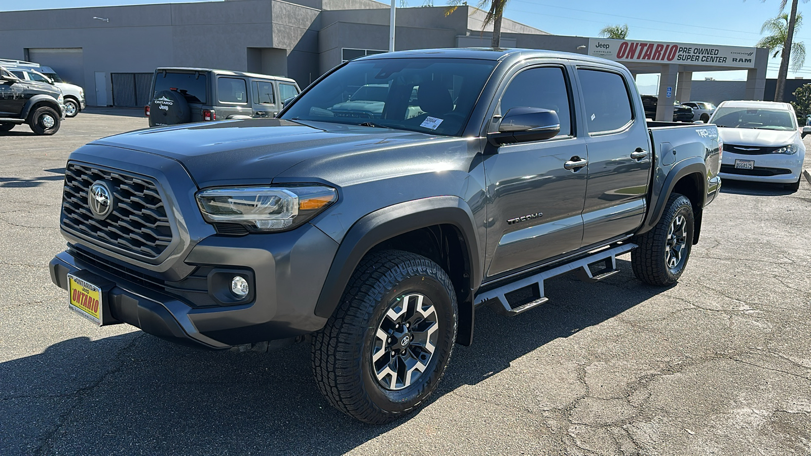 2023 Toyota Tacoma TRD Off-Road 8