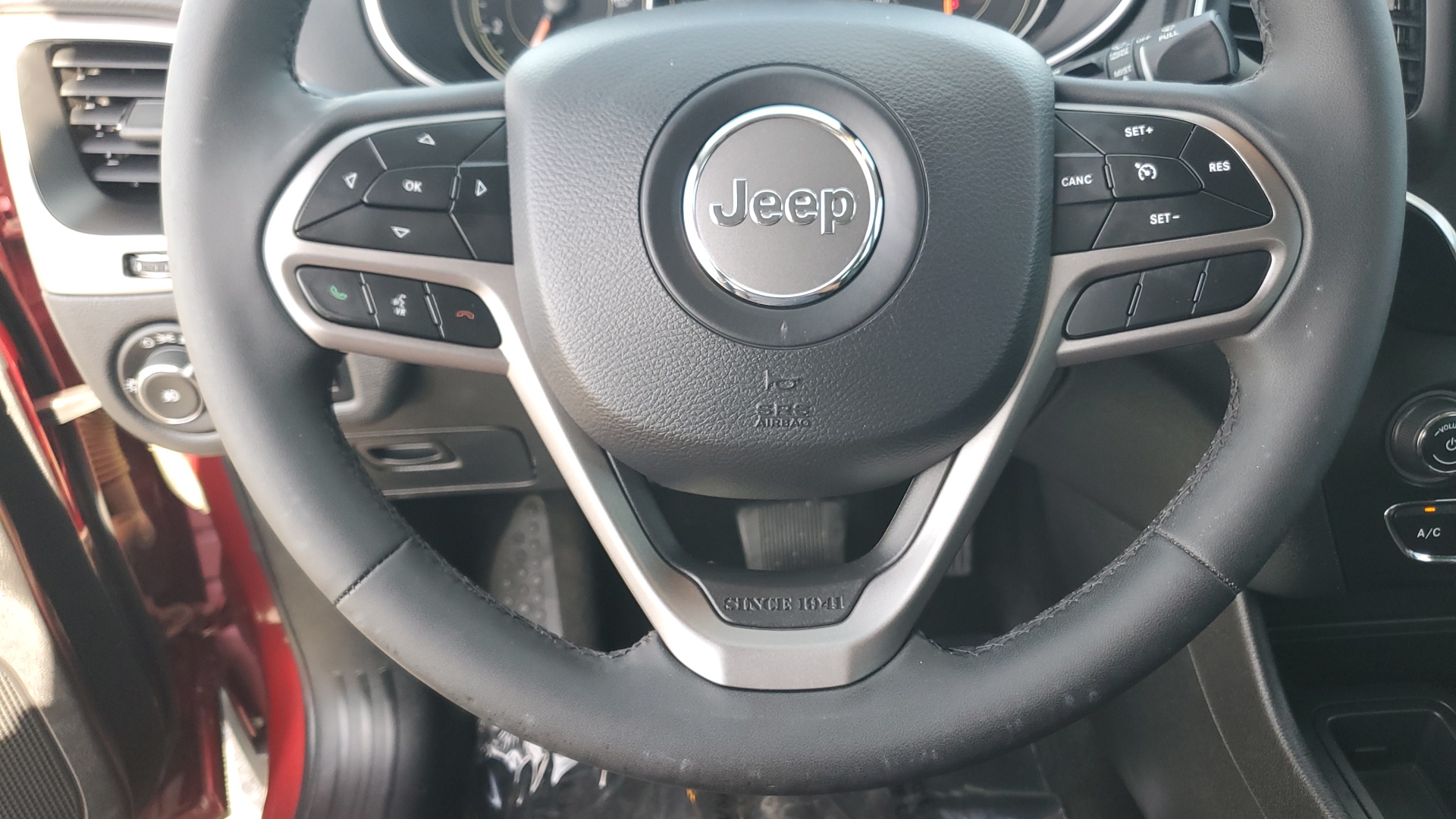 2020 Jeep Cherokee Latitude Plus 22