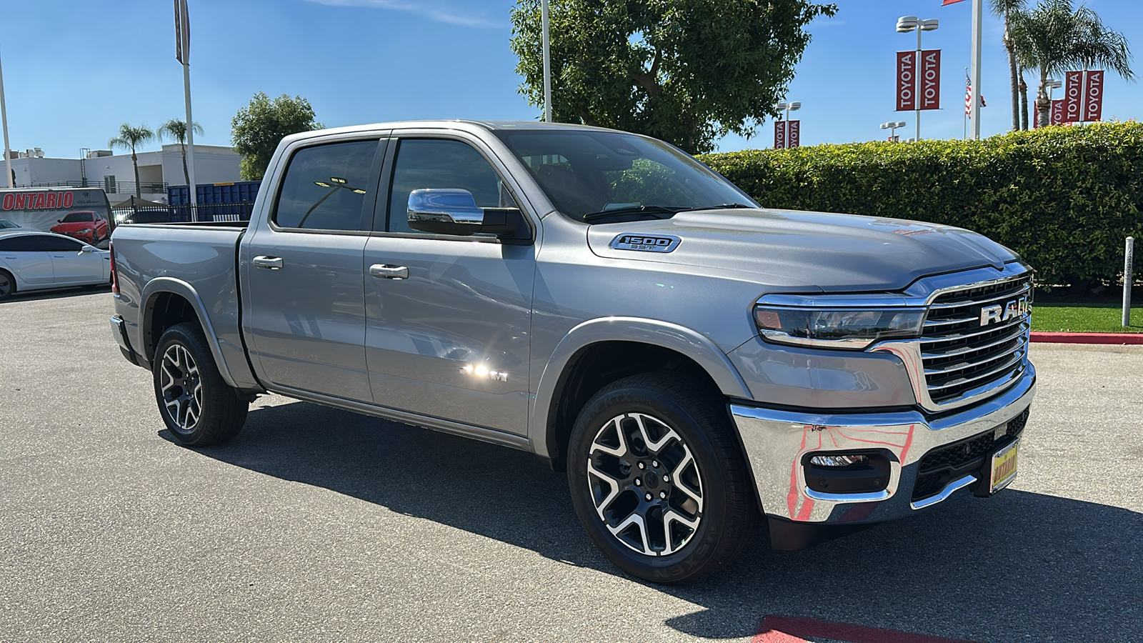 2025 Ram 1500 Laramie 1