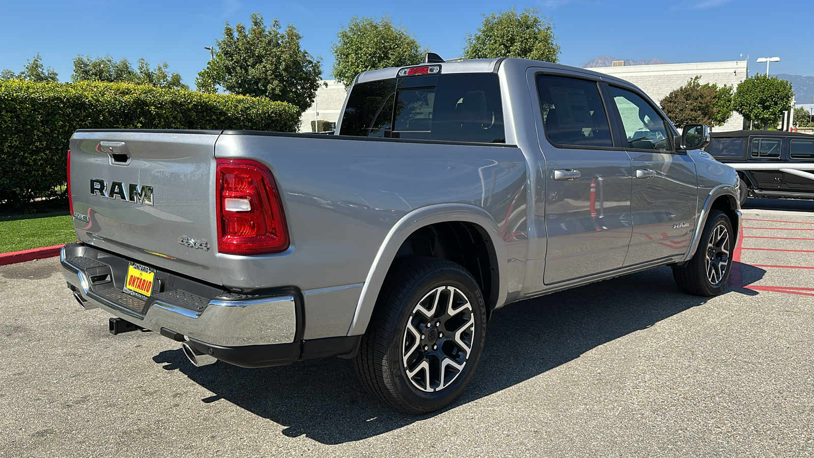 2025 Ram 1500 Laramie 4