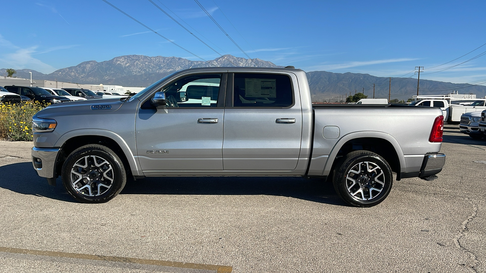 2025 Ram 1500 Laramie 6