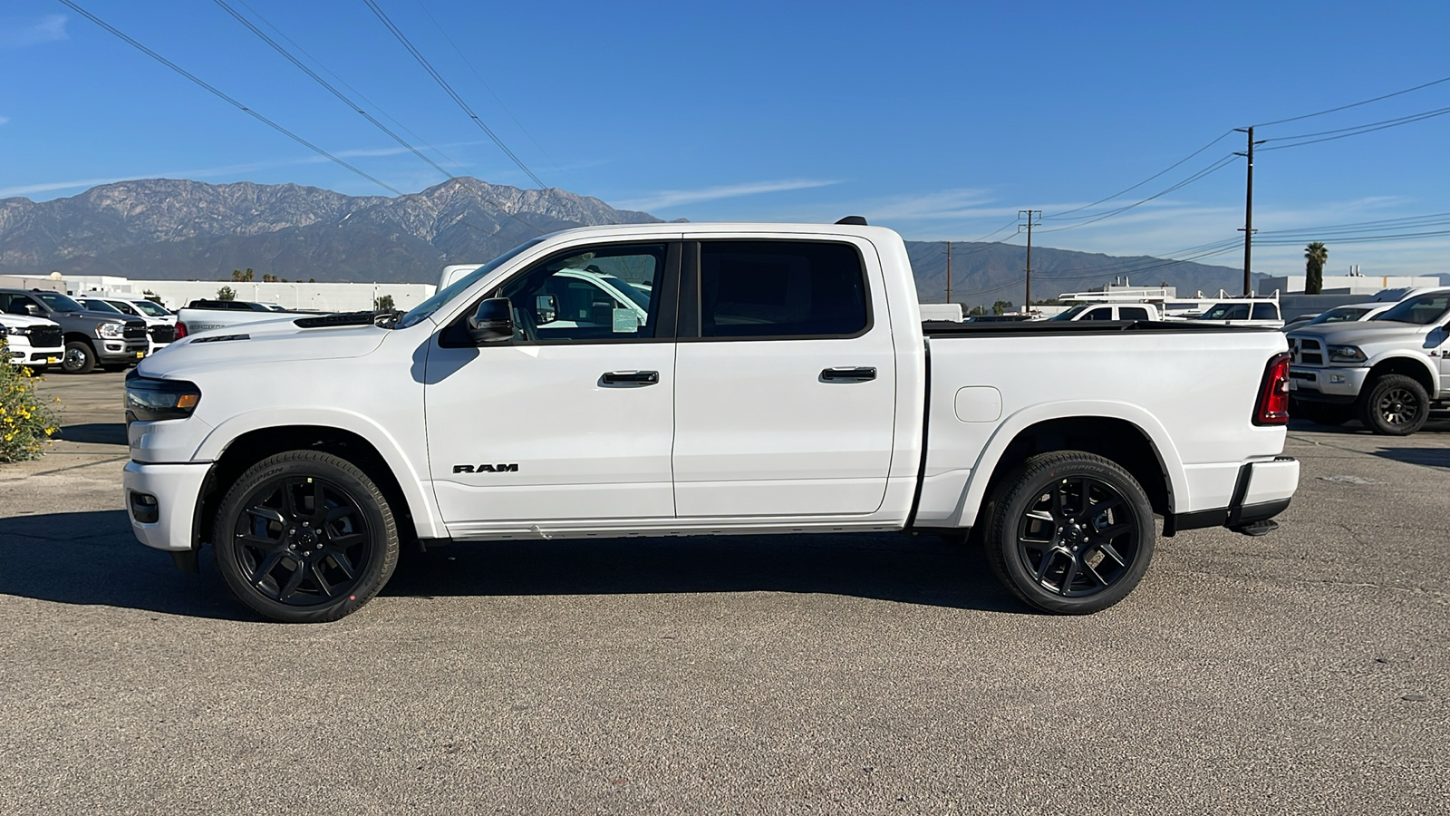 2025 Ram 1500 Laramie 6