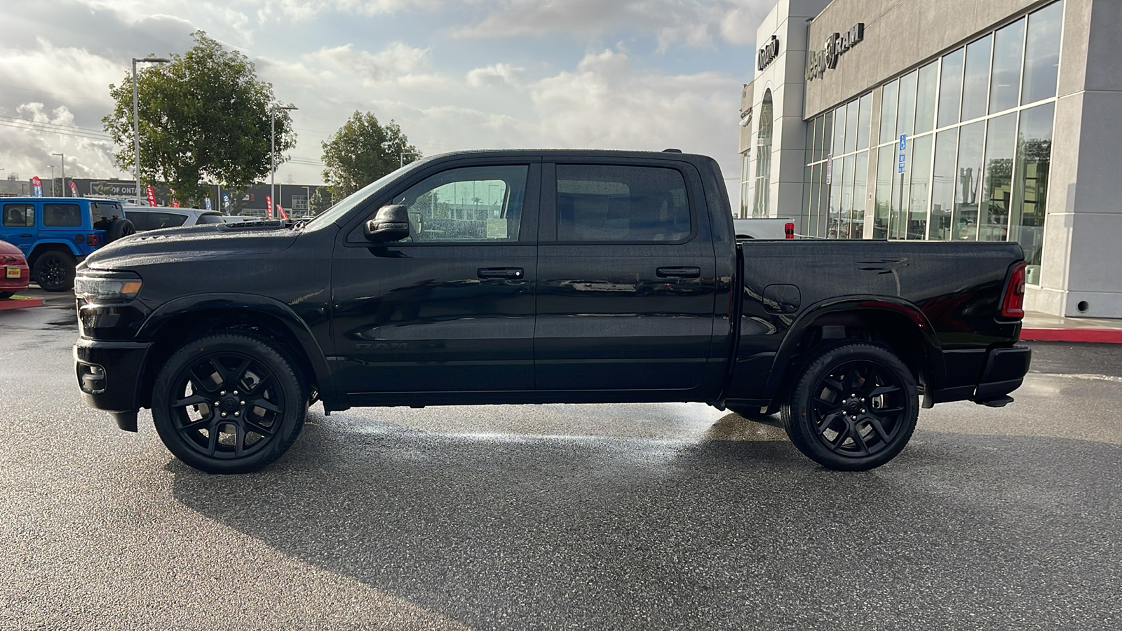 2025 Ram 1500 Laramie 6