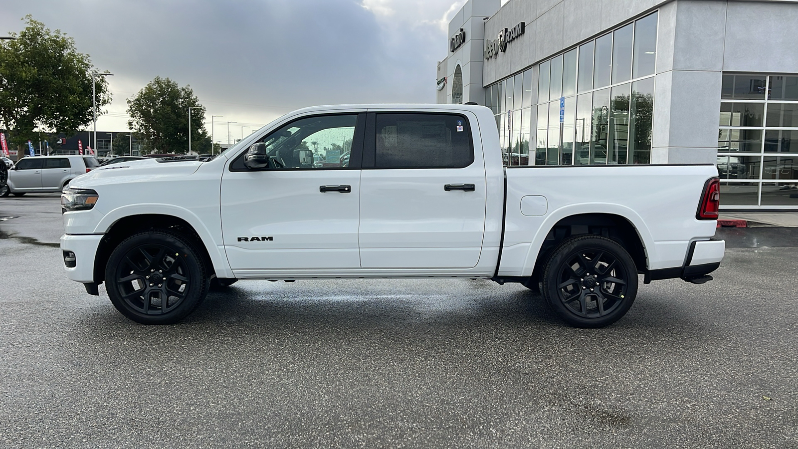 2025 Ram 1500 Laramie 6