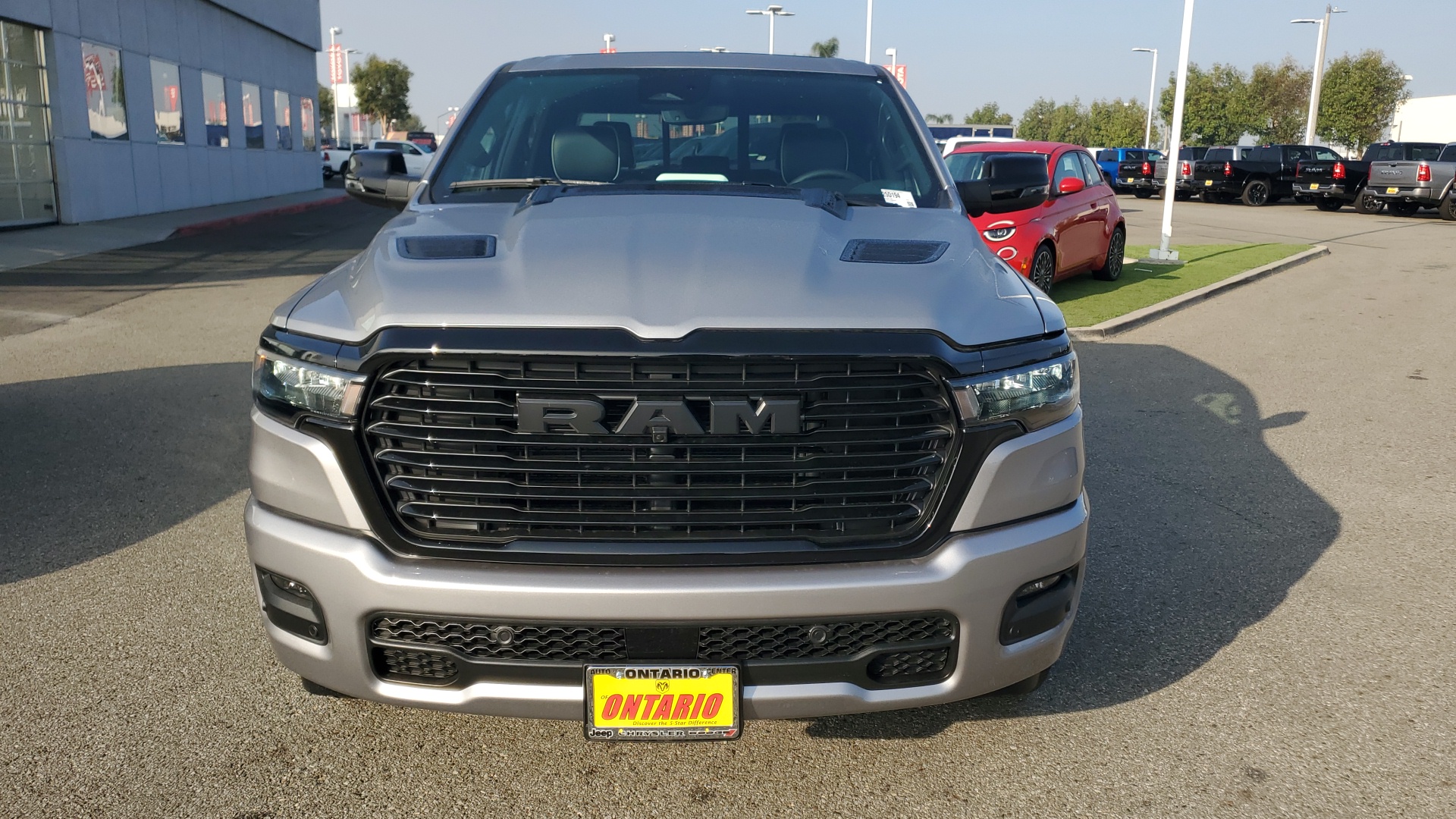 2025 Ram 1500 Laramie 8