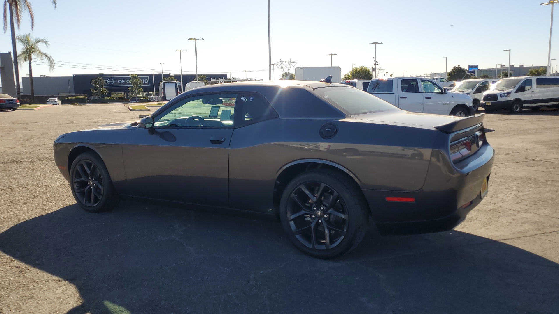 2023 Dodge Challenger SXT 5