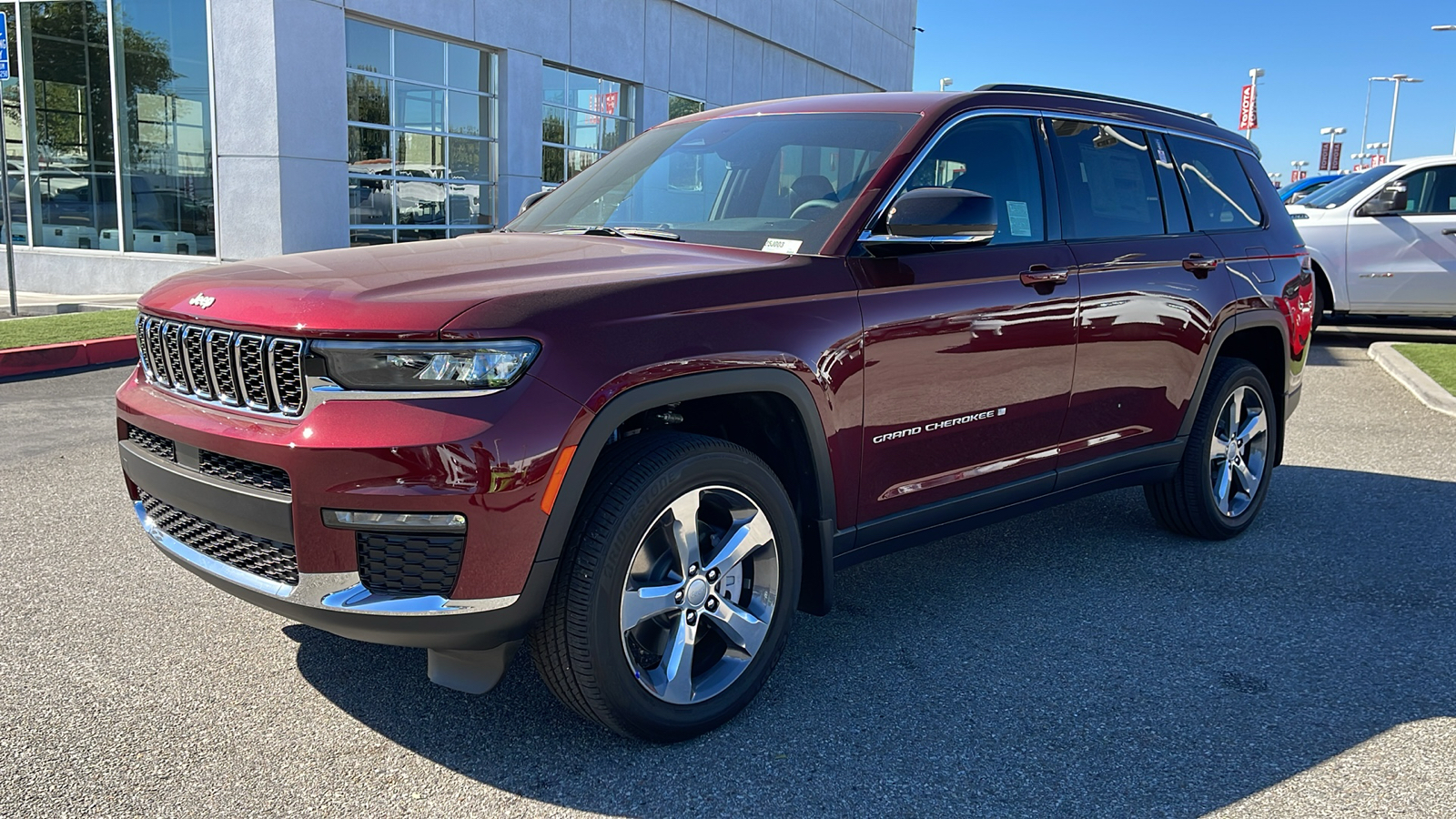 2025 Jeep Grand Cherokee L Limited 7