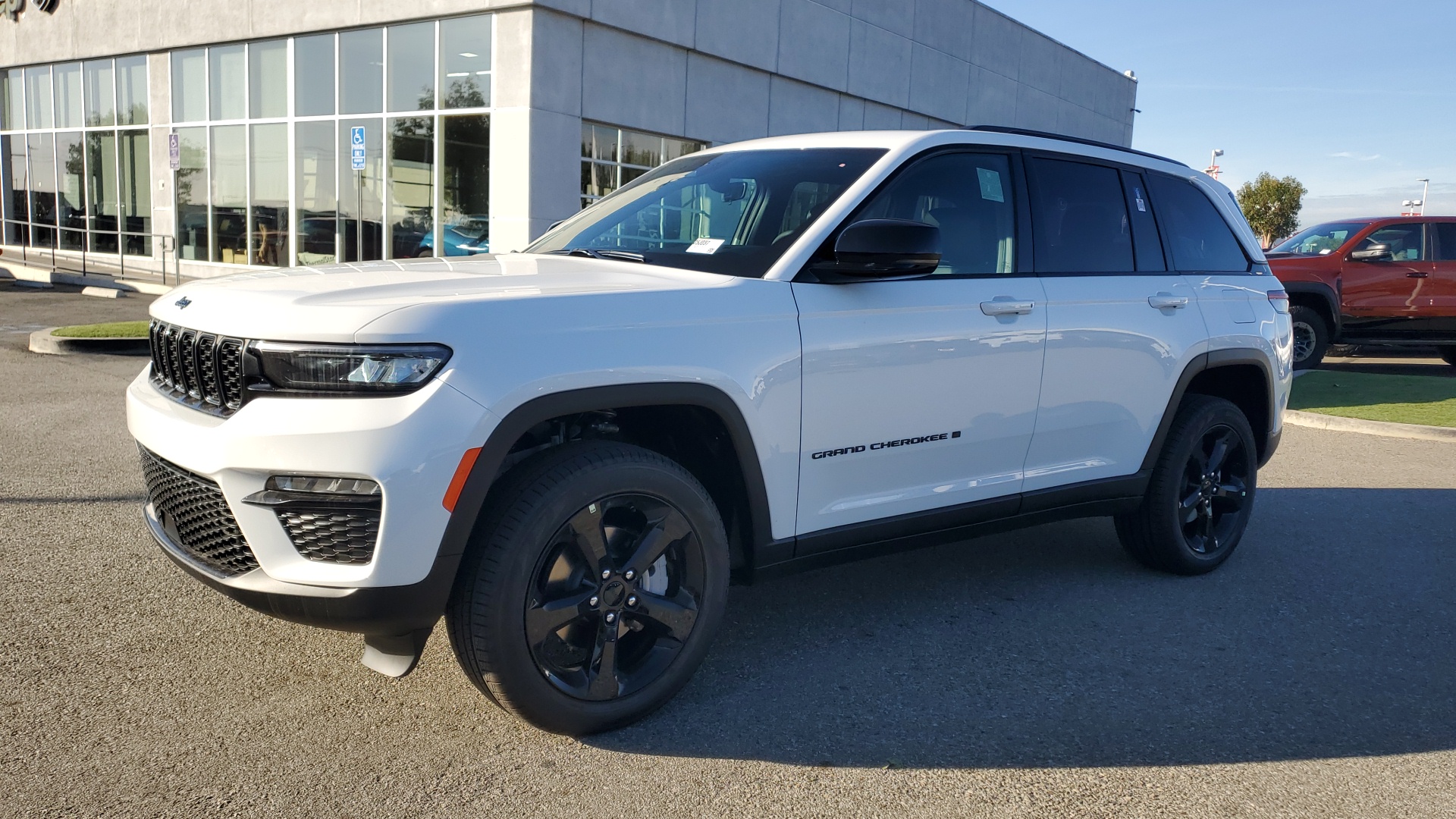 2025 Jeep Grand Cherokee Limited 7