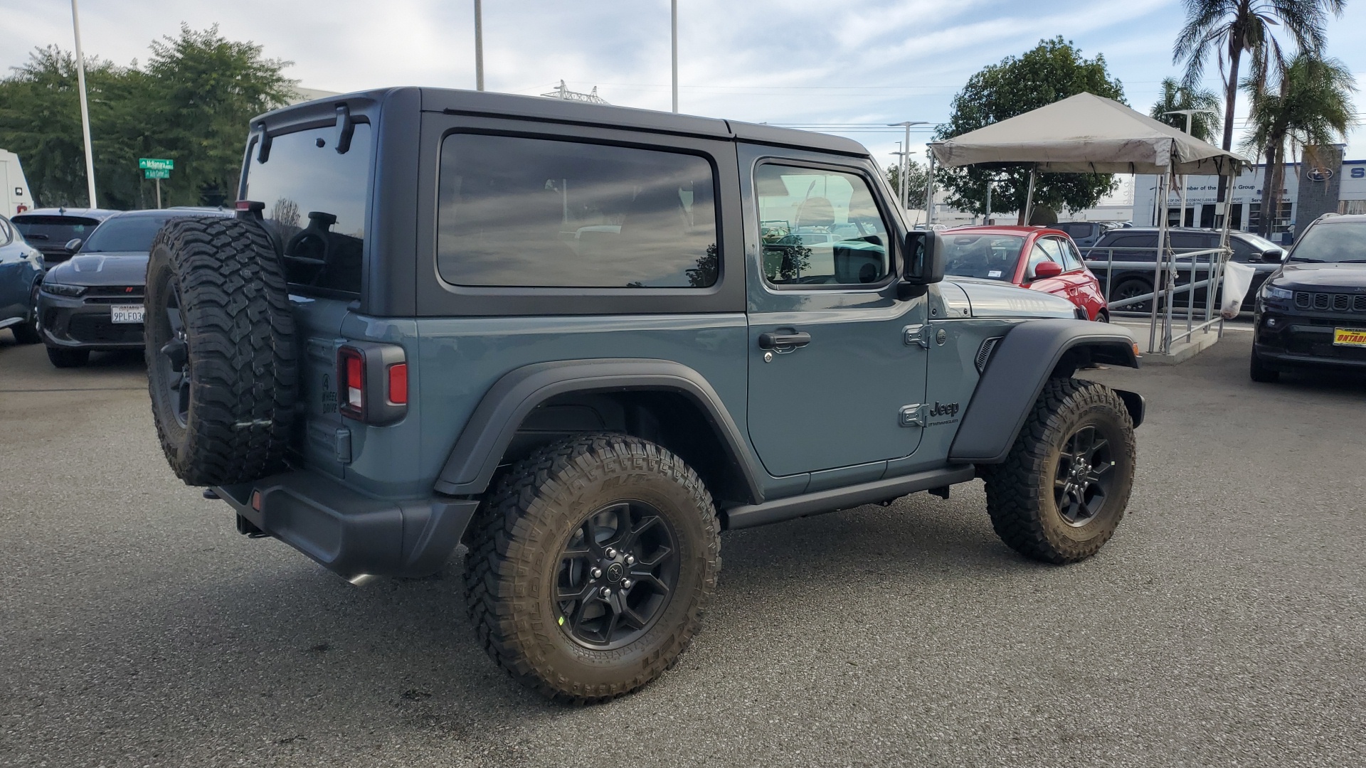 2025 Jeep Wrangler Willys 3