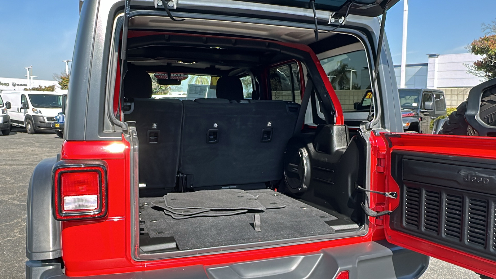 2019 Jeep Wrangler Unlimited Rubicon 25