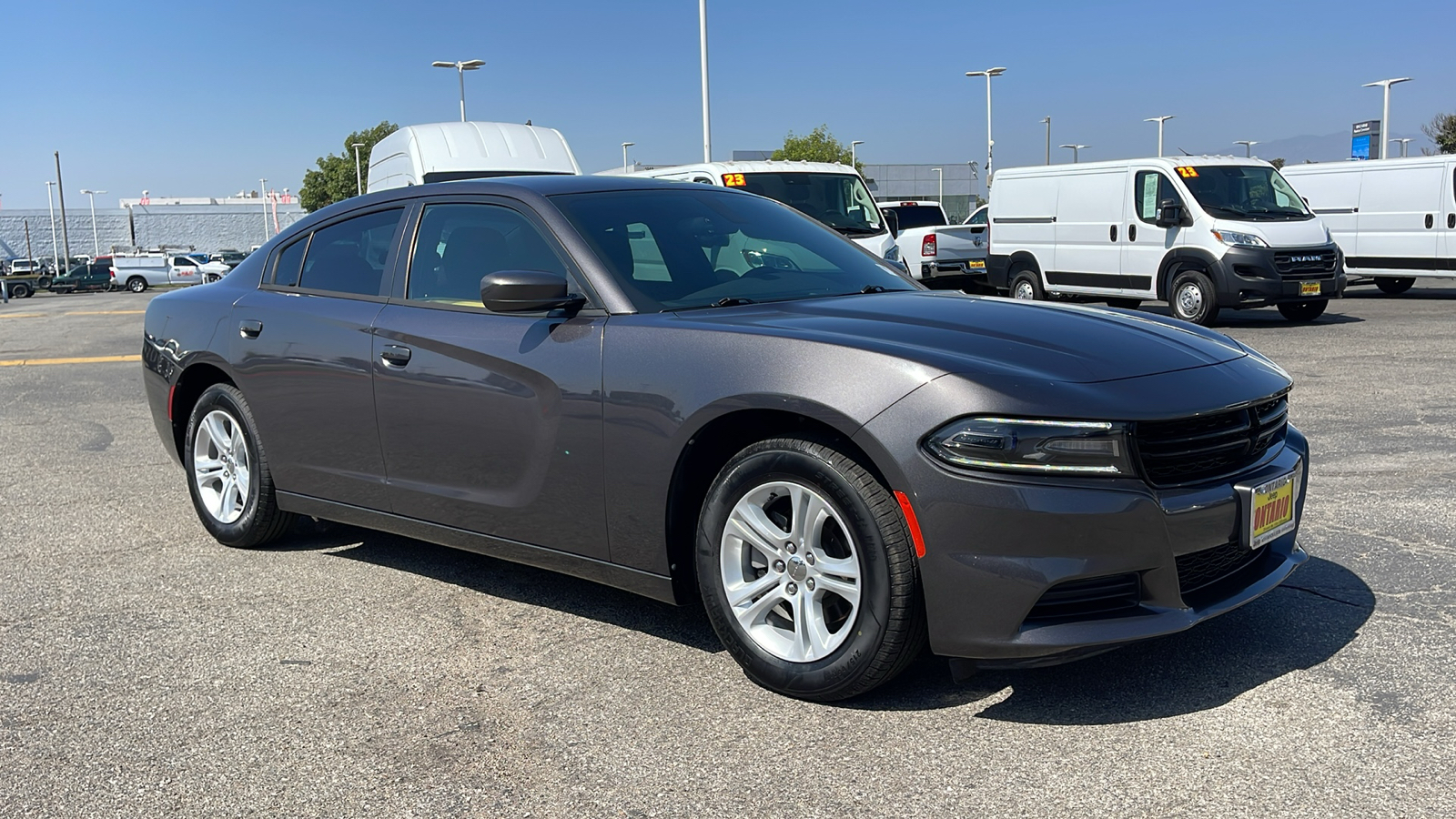 2018 Dodge Charger SXT 1