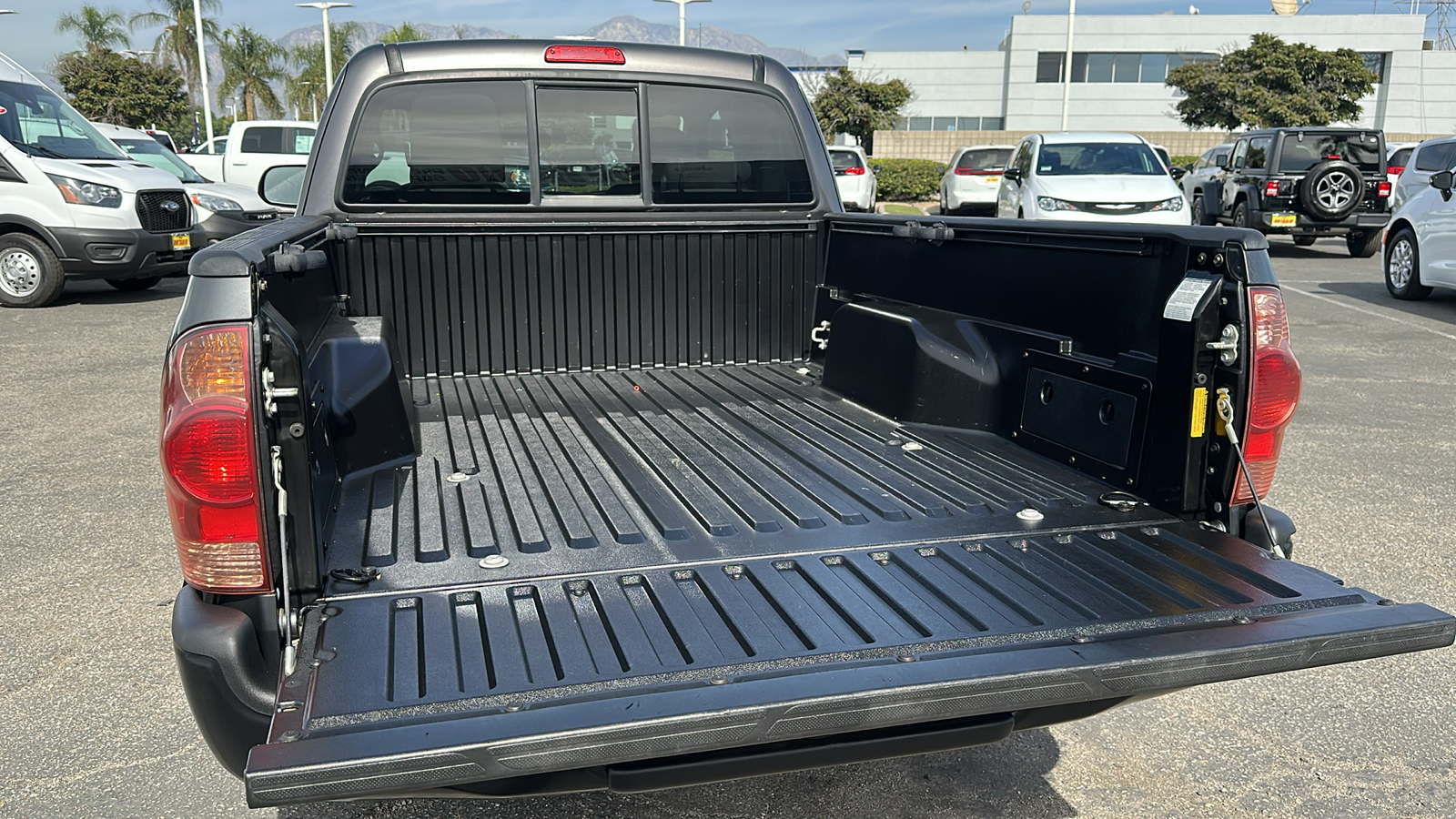 2014 Toyota Tacoma Base 21