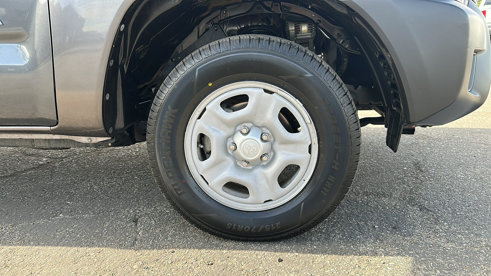 2014 Toyota Tacoma Base 23