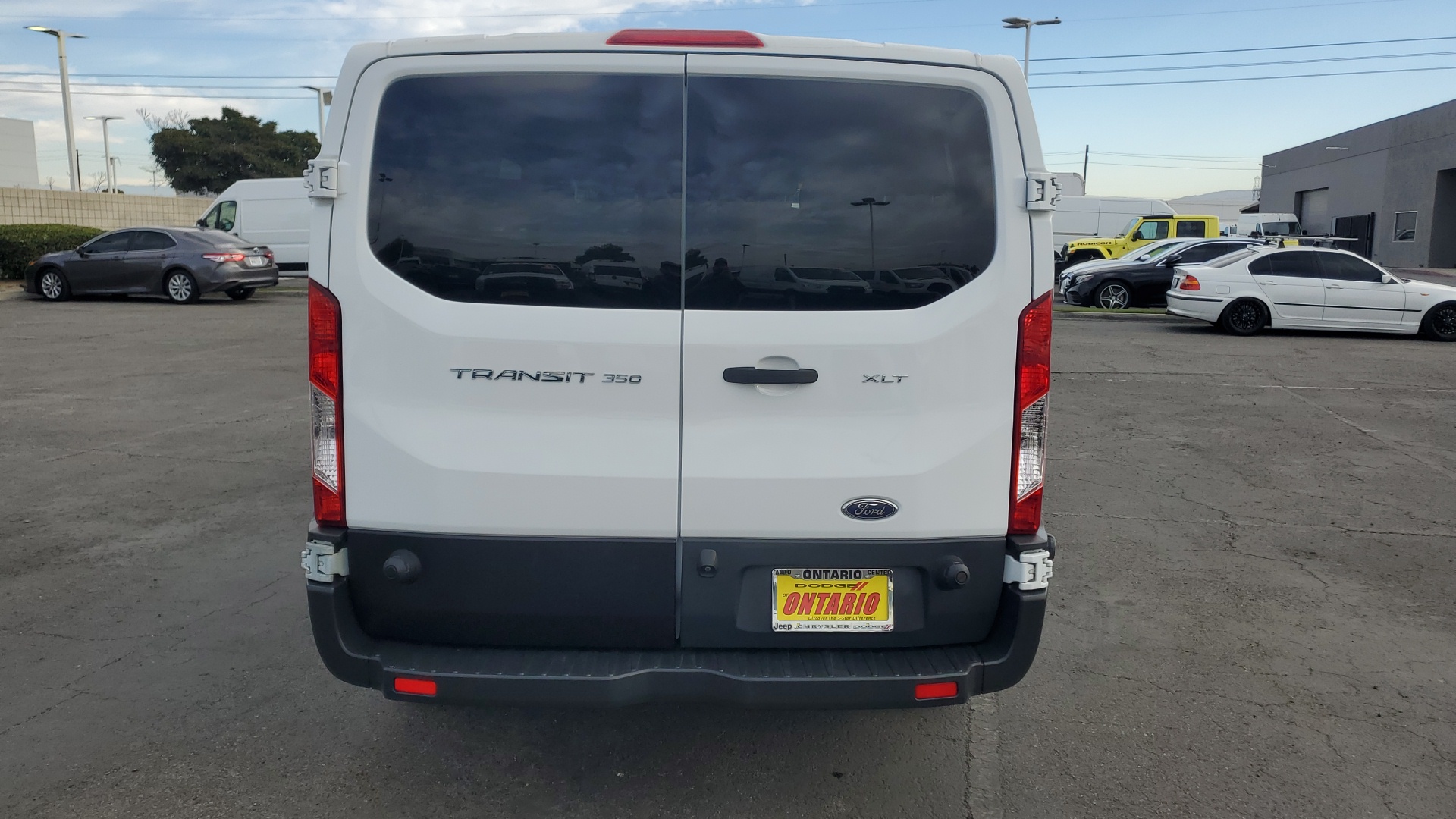 2015 Ford Transit-350 XLT 4