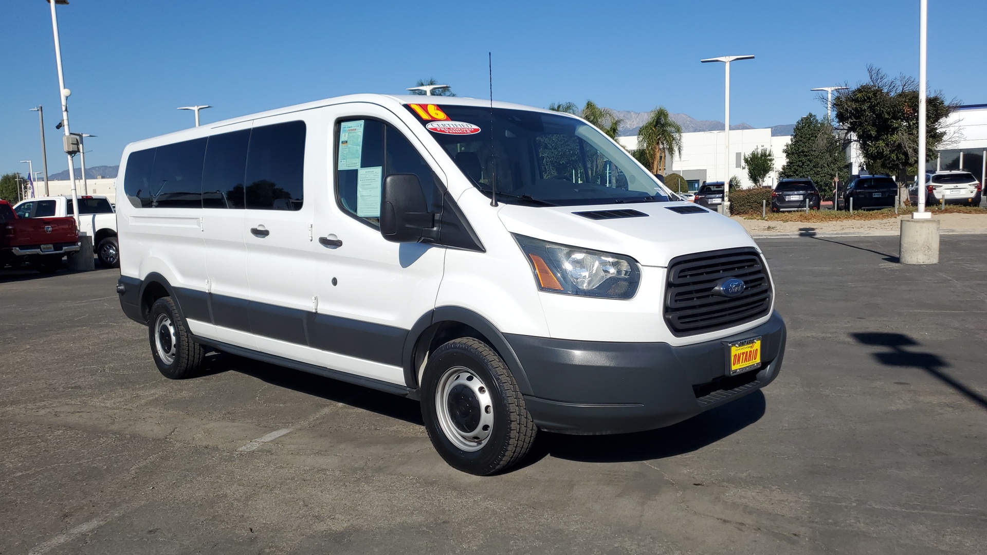 2016 Ford Transit-350 XL 1