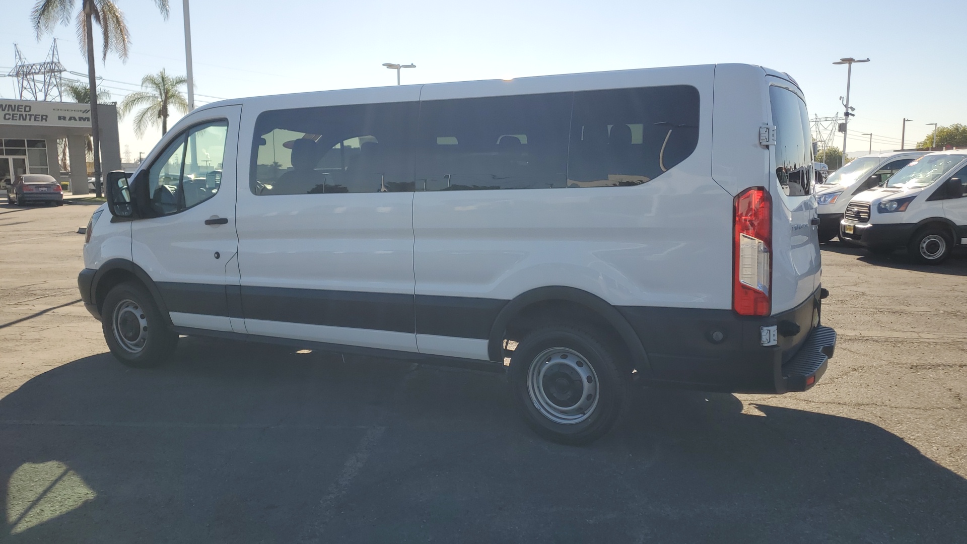 2016 Ford Transit-350 XL 5