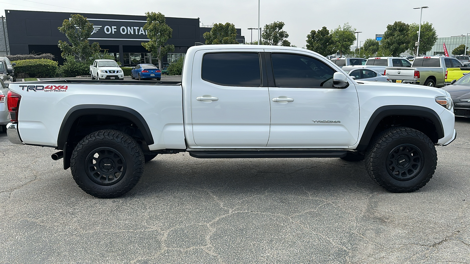 2019 Toyota Tacoma SR5 3