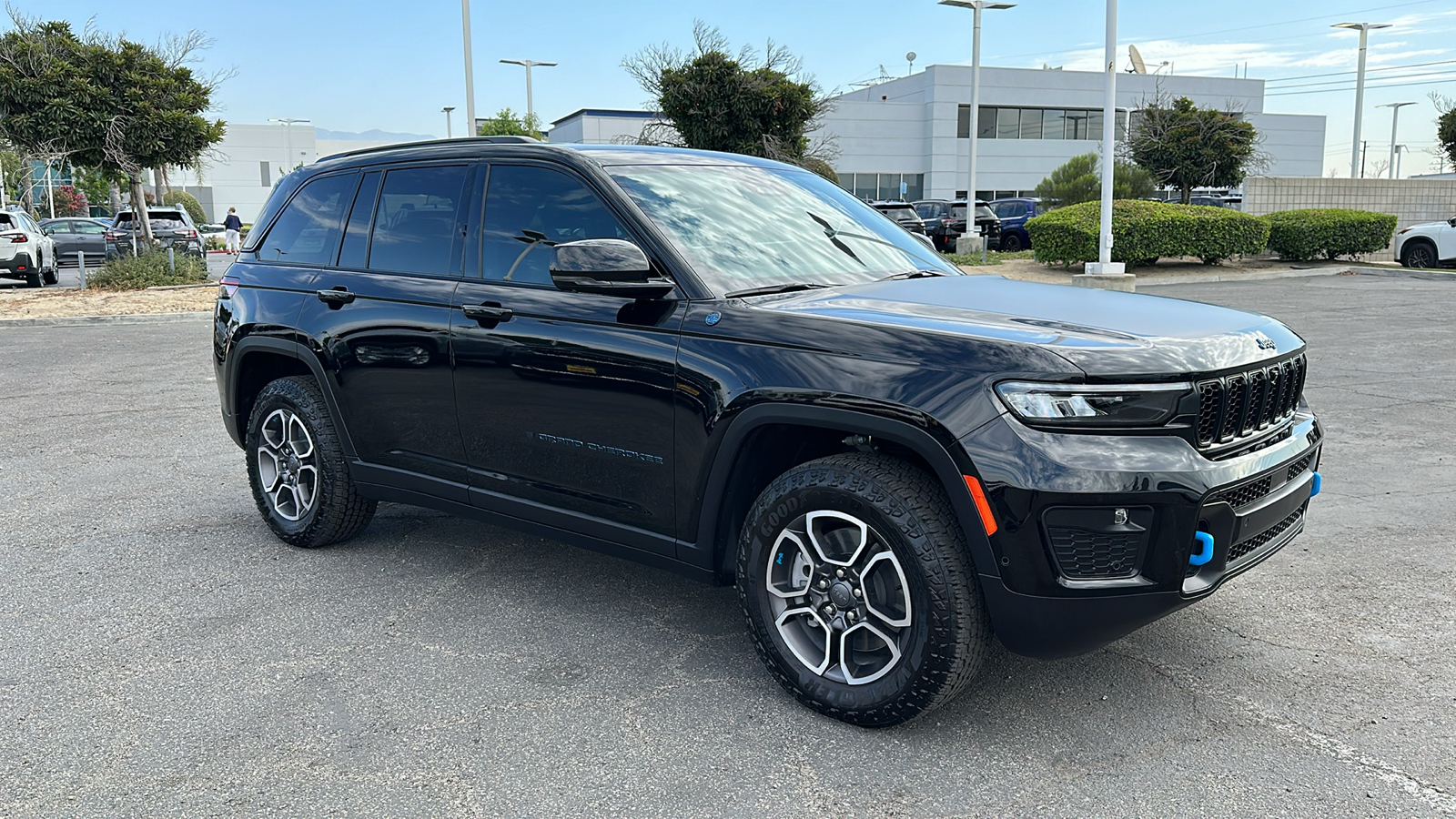 2023 Jeep Grand Cherokee Trailhawk 4xe 1