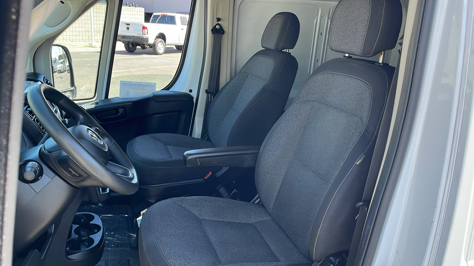 2022 Ram ProMaster 2500 High Roof 10