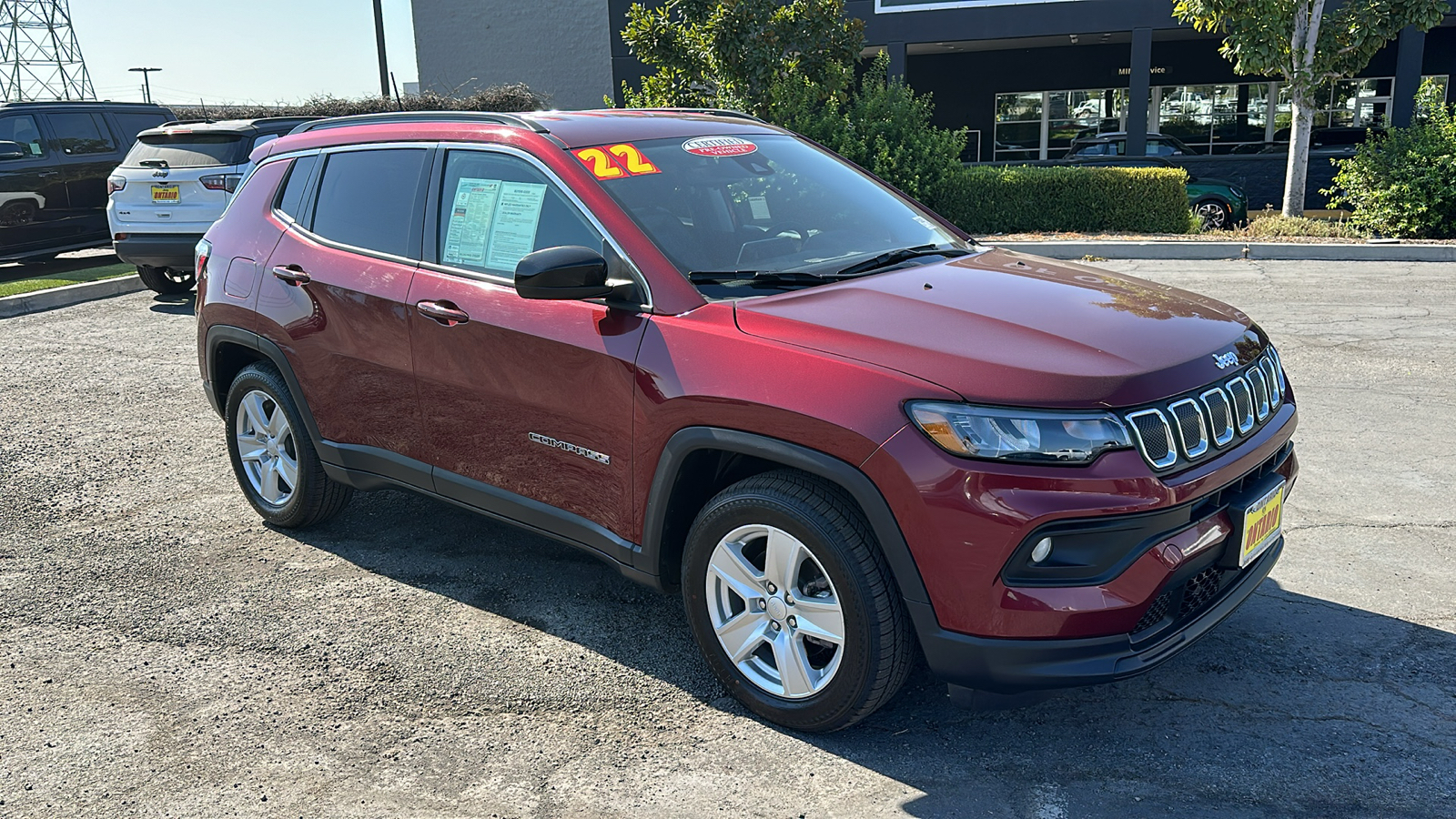 2022 Jeep Compass Latitude 1