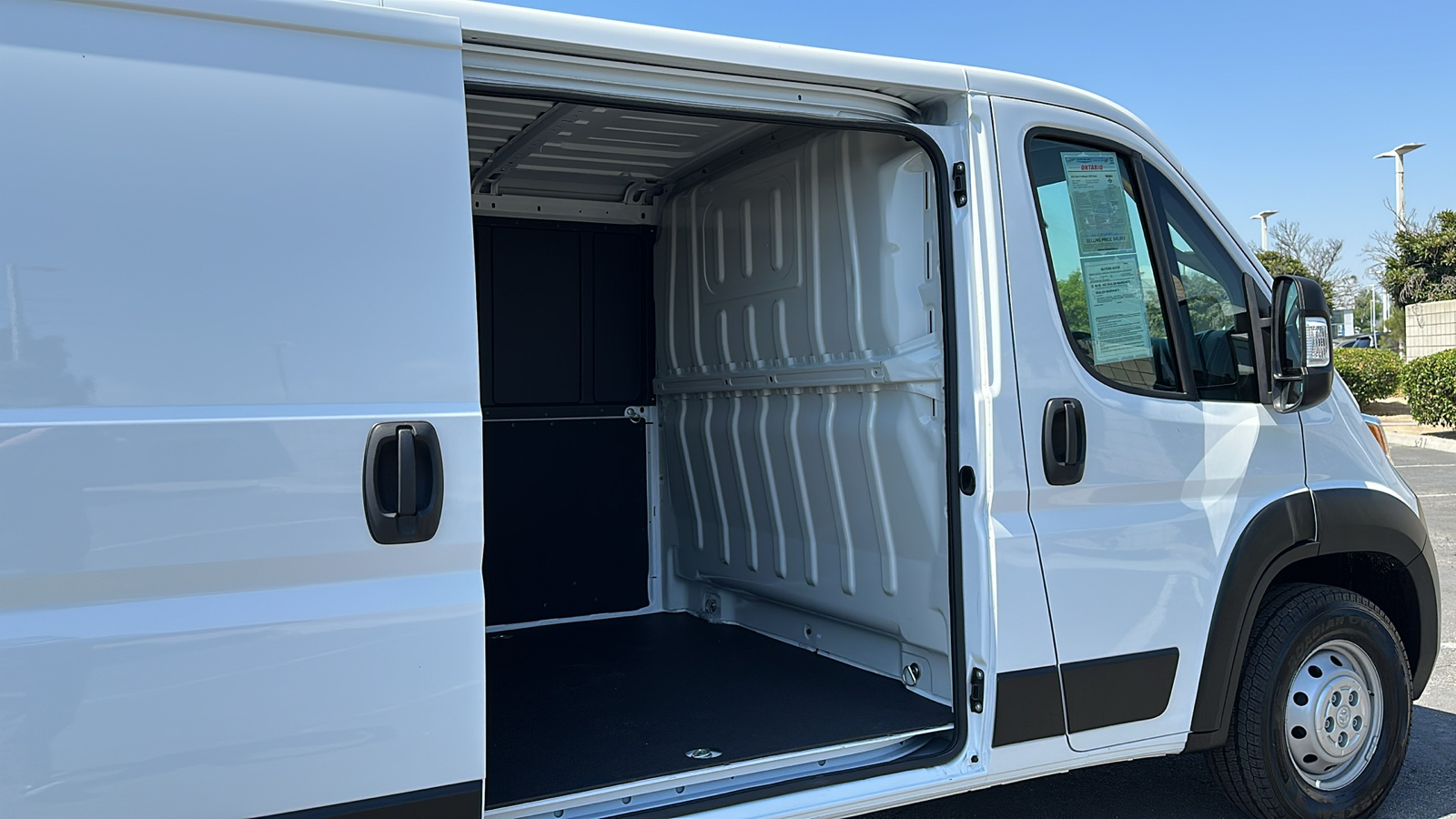 2023 Ram ProMaster 2500 Base 21