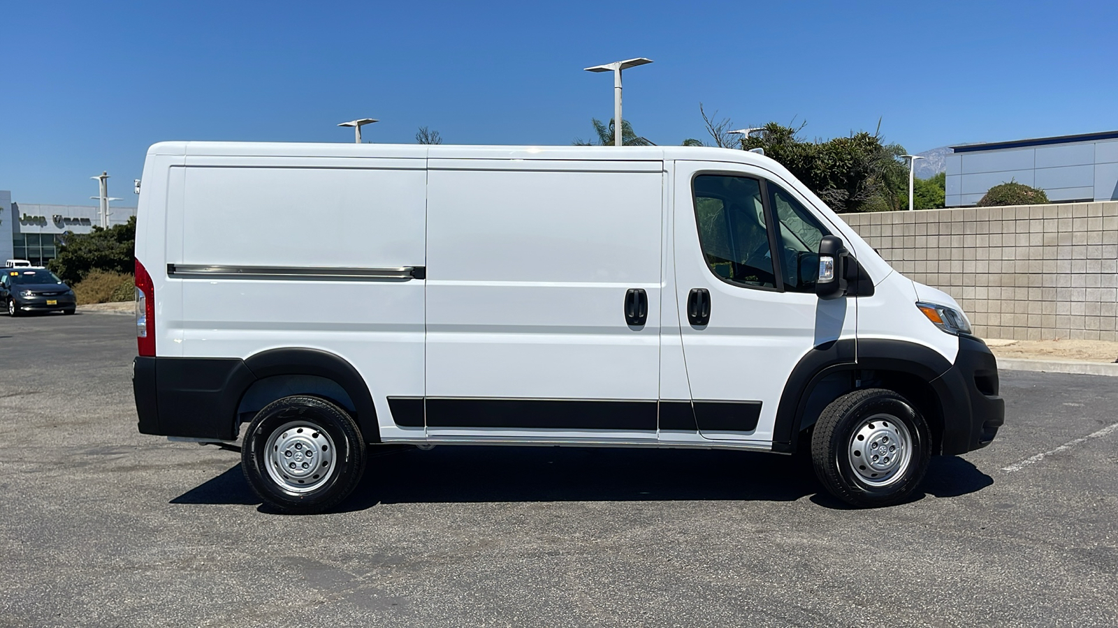 2023 Ram ProMaster 2500 Base 2