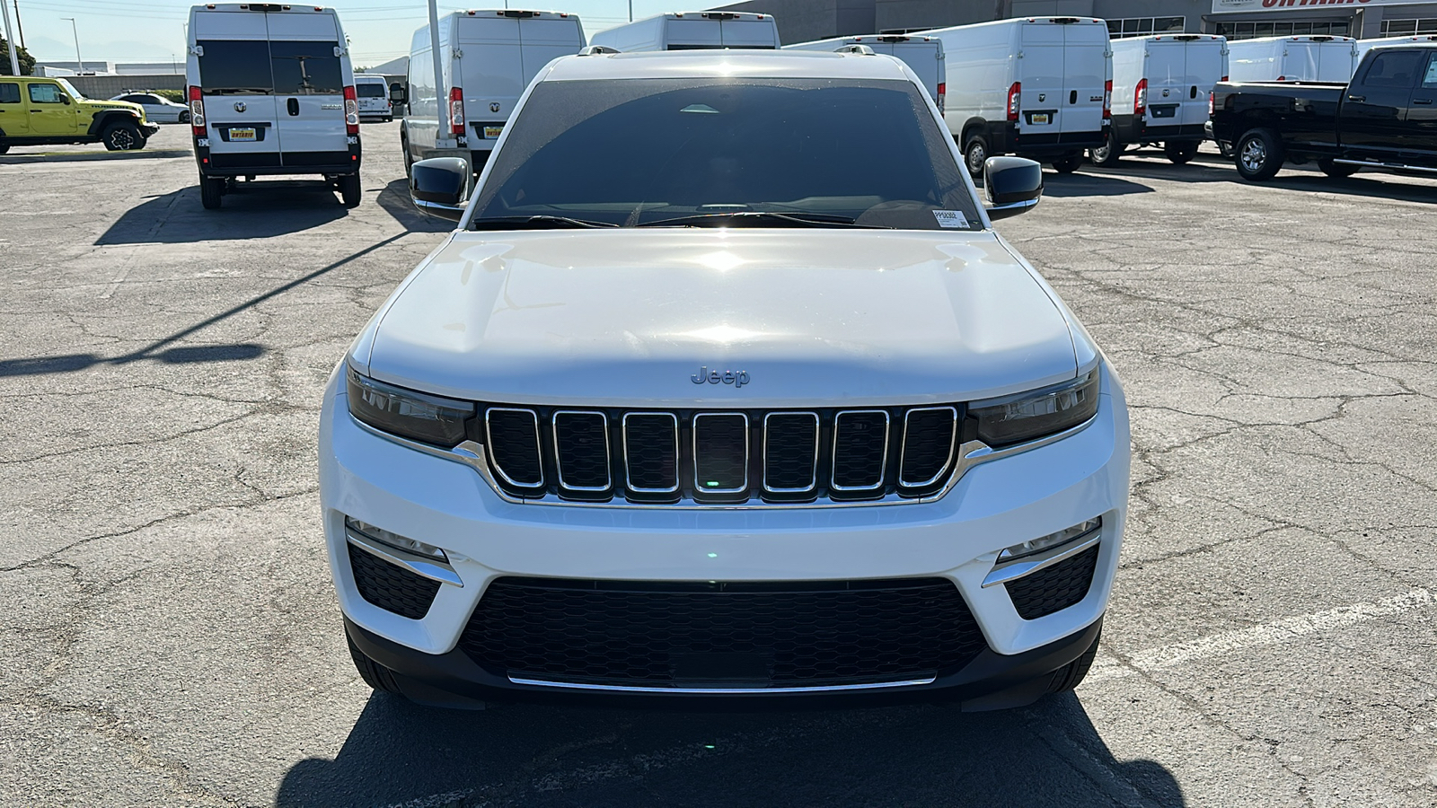 2023 Jeep Grand Cherokee Base 4xe 9