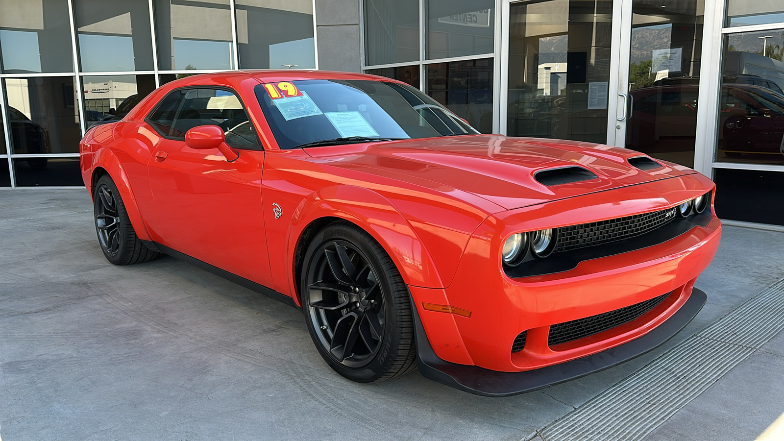 2019 Dodge Challenger SRT Hellcat Widebody 2