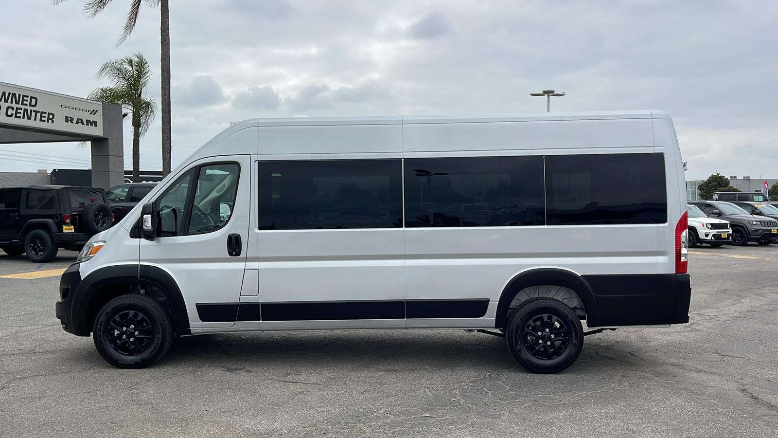 2023 Ram ProMaster 3500 Window Van High Roof 6