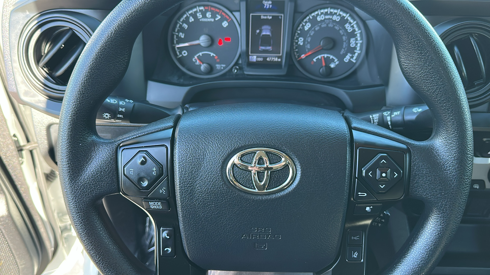 2023 Toyota Tacoma SR 14