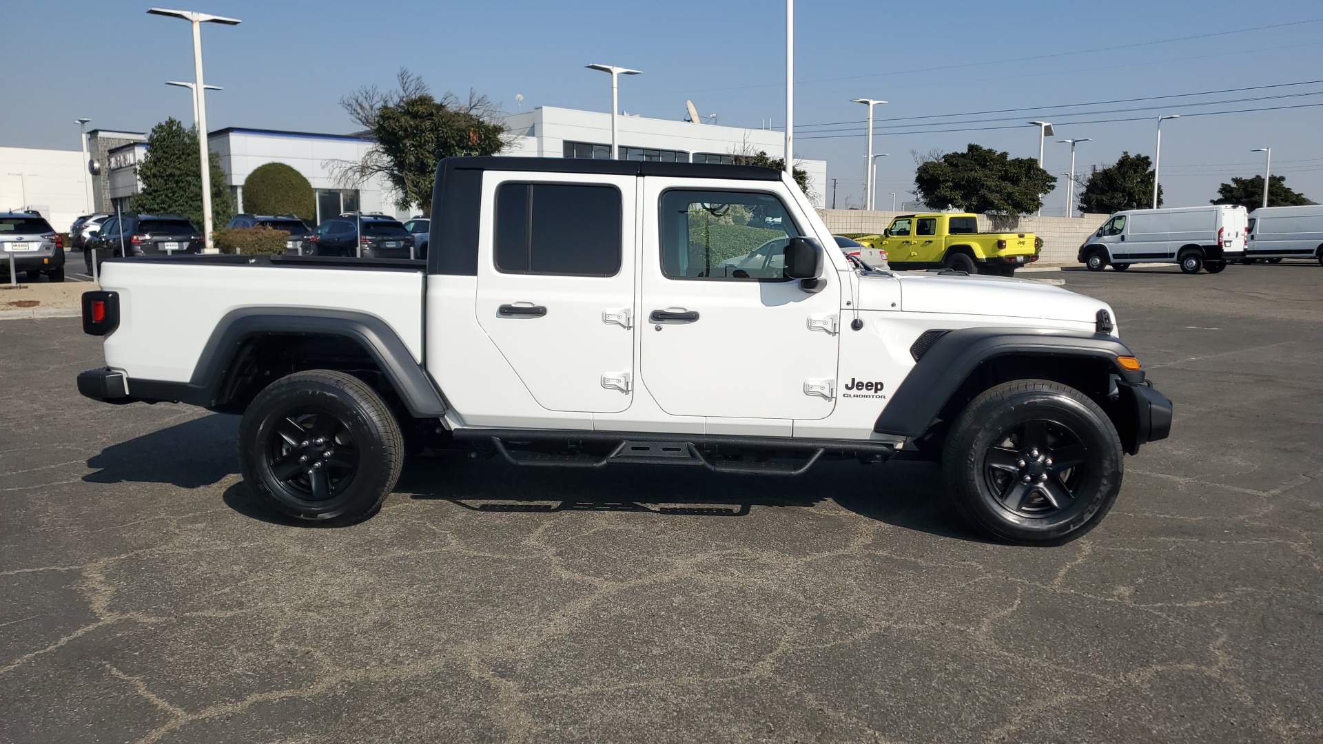 2020 Jeep Gladiator Sport 2