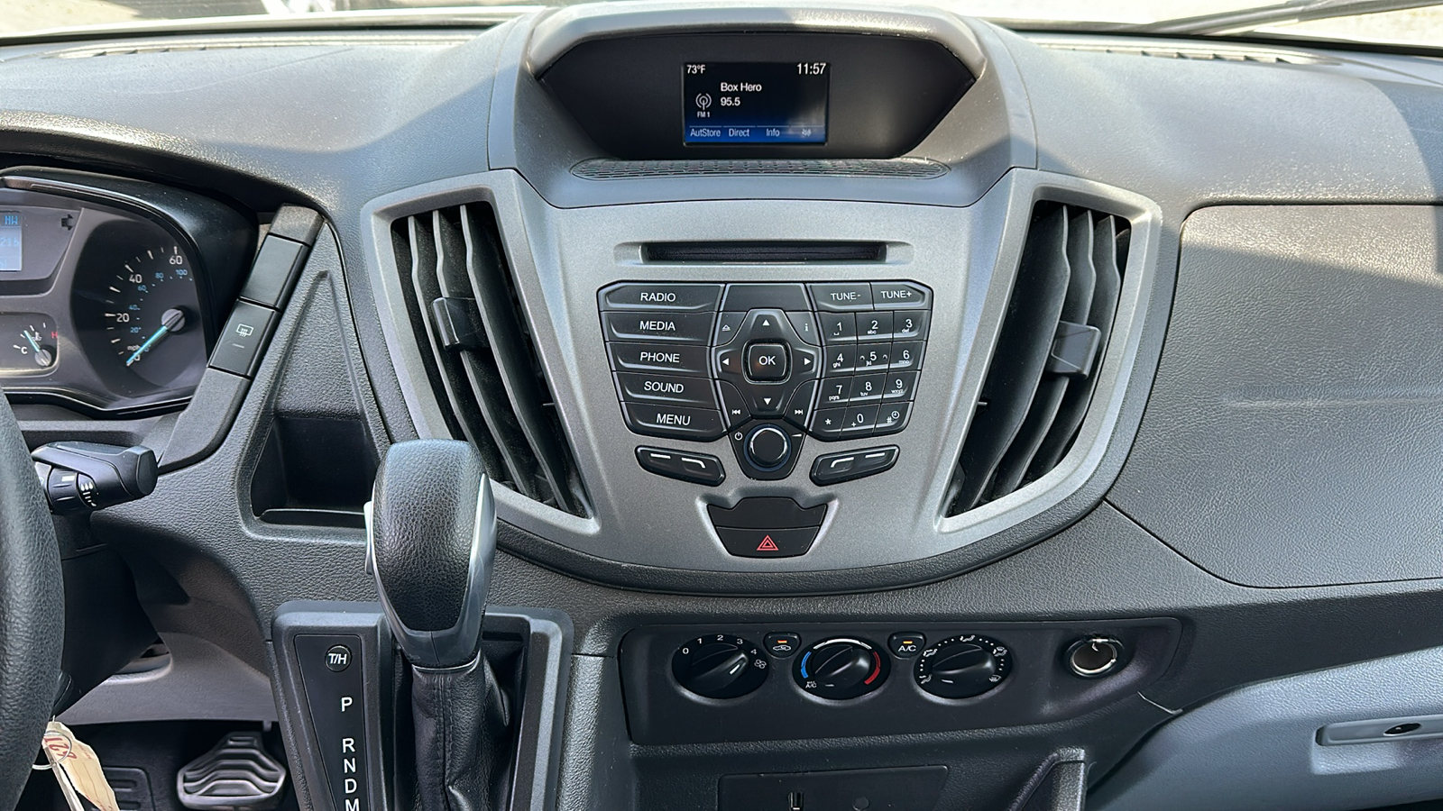 2019 Ford Transit-350 XL 11