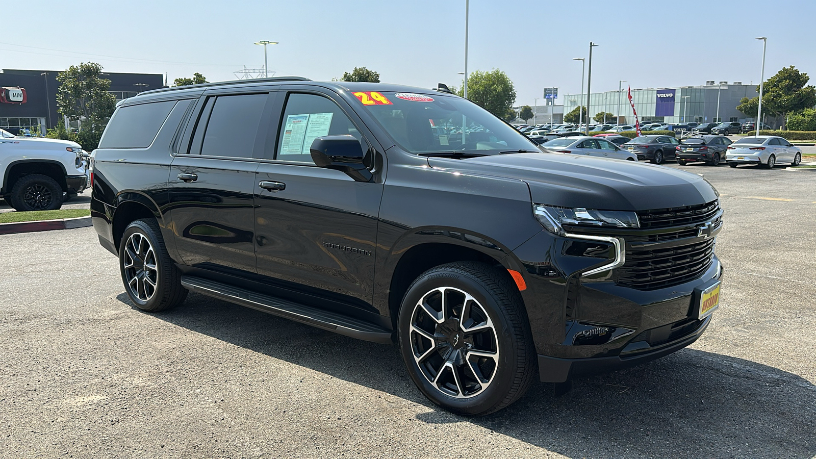 2024 Chevrolet Suburban RST 2