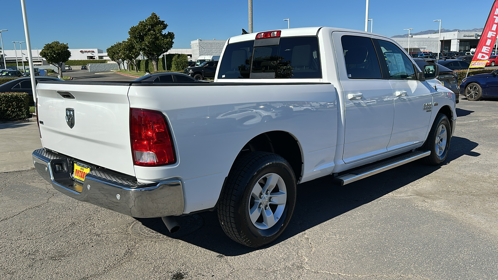 2020 Ram 1500 Classic SLT 4