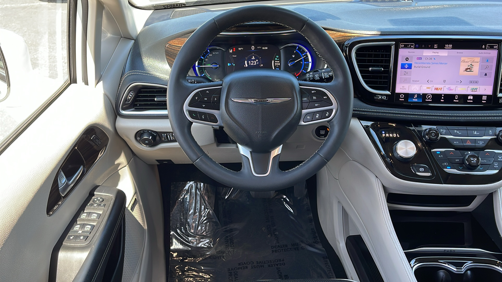 2022 Chrysler Pacifica Hybrid Limited 11