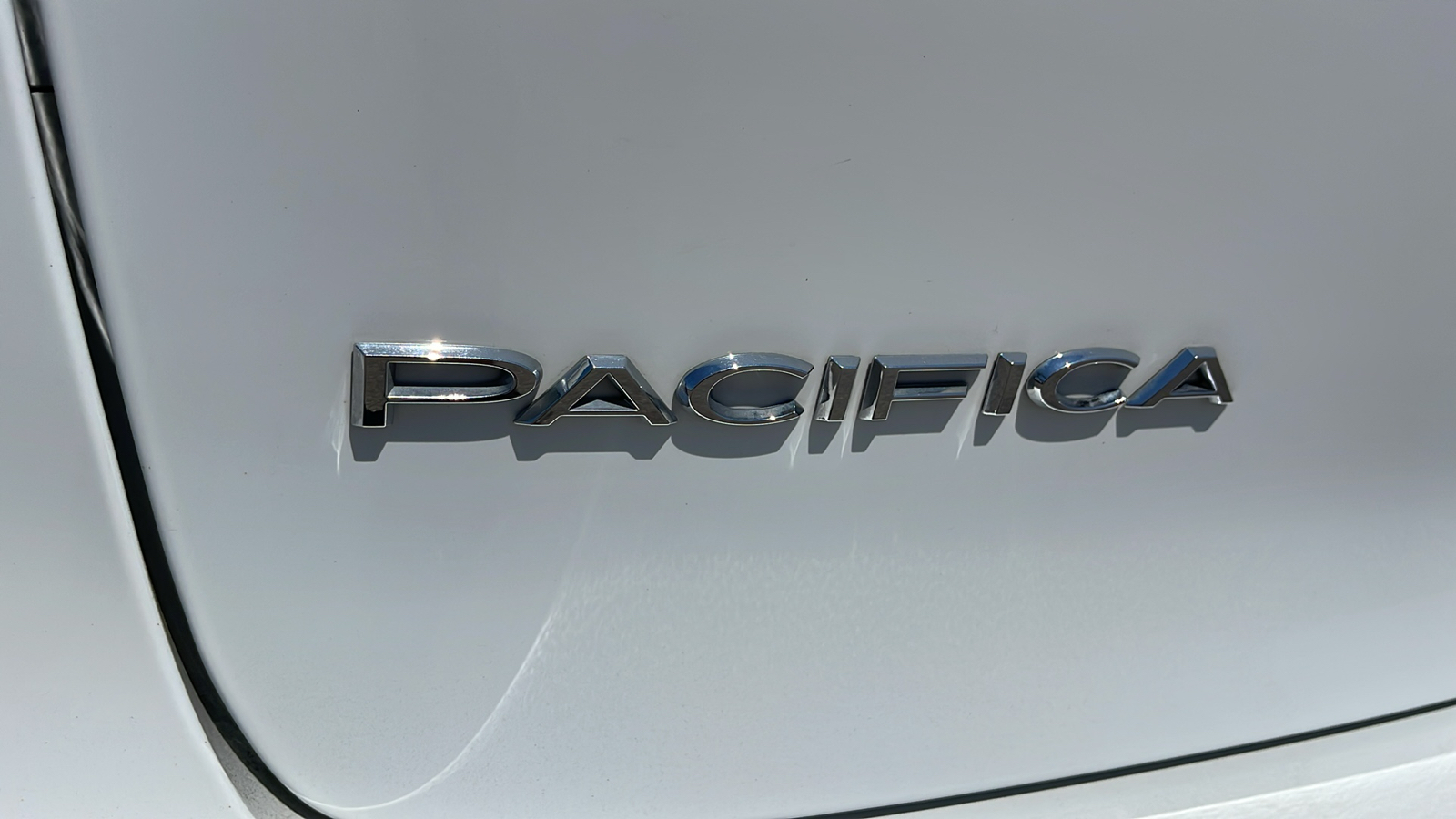 2022 Chrysler Pacifica Hybrid Limited 35