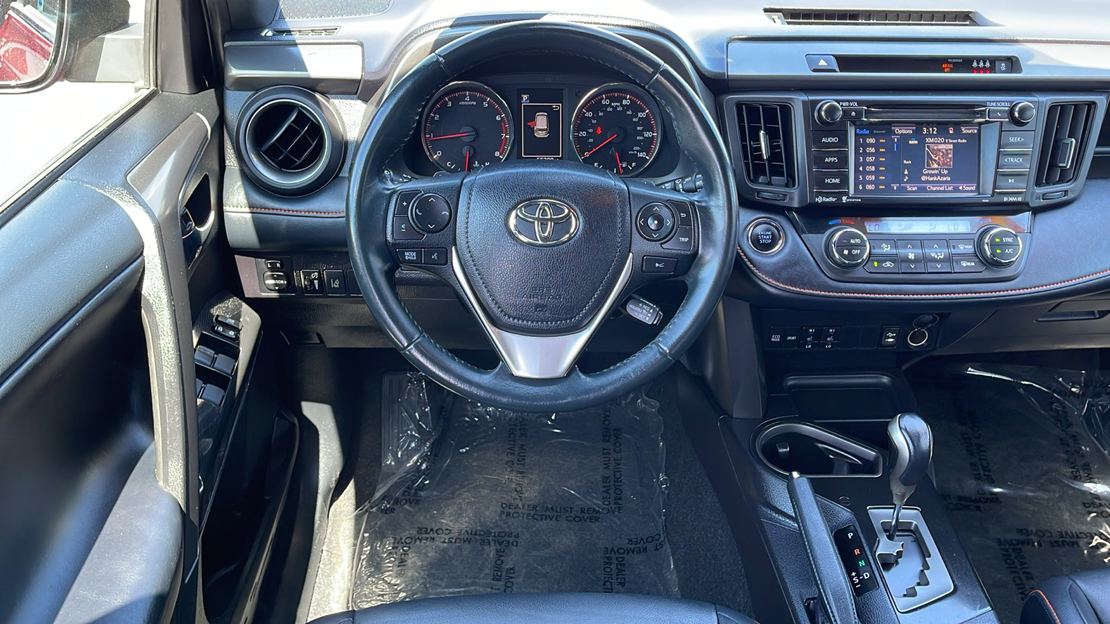 2018 Toyota RAV4 SE 11