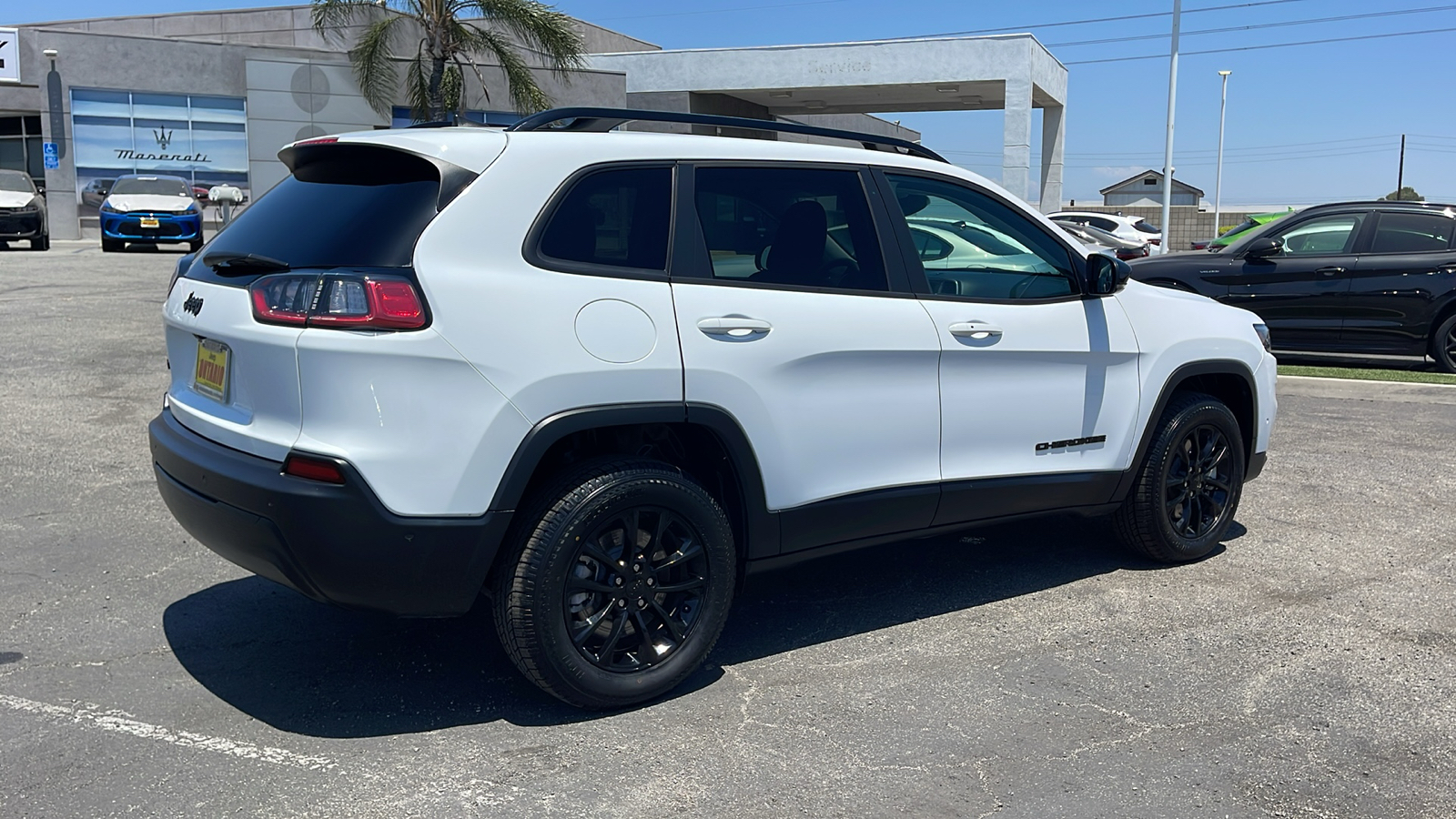 2023 Jeep Cherokee Altitude 3