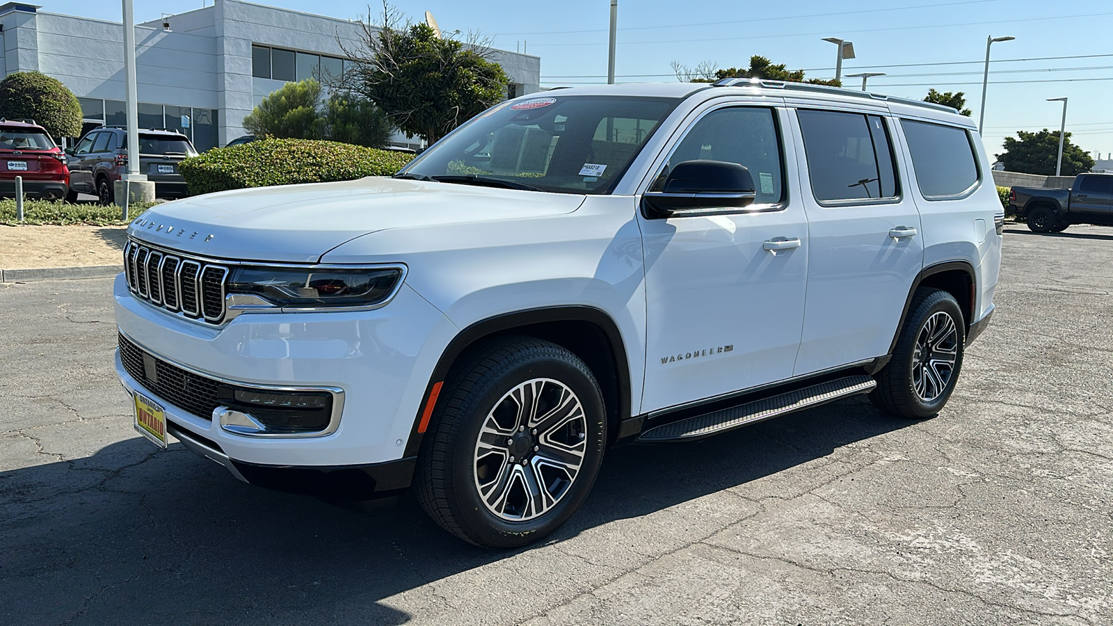 2023 Jeep Wagoneer Series II 8