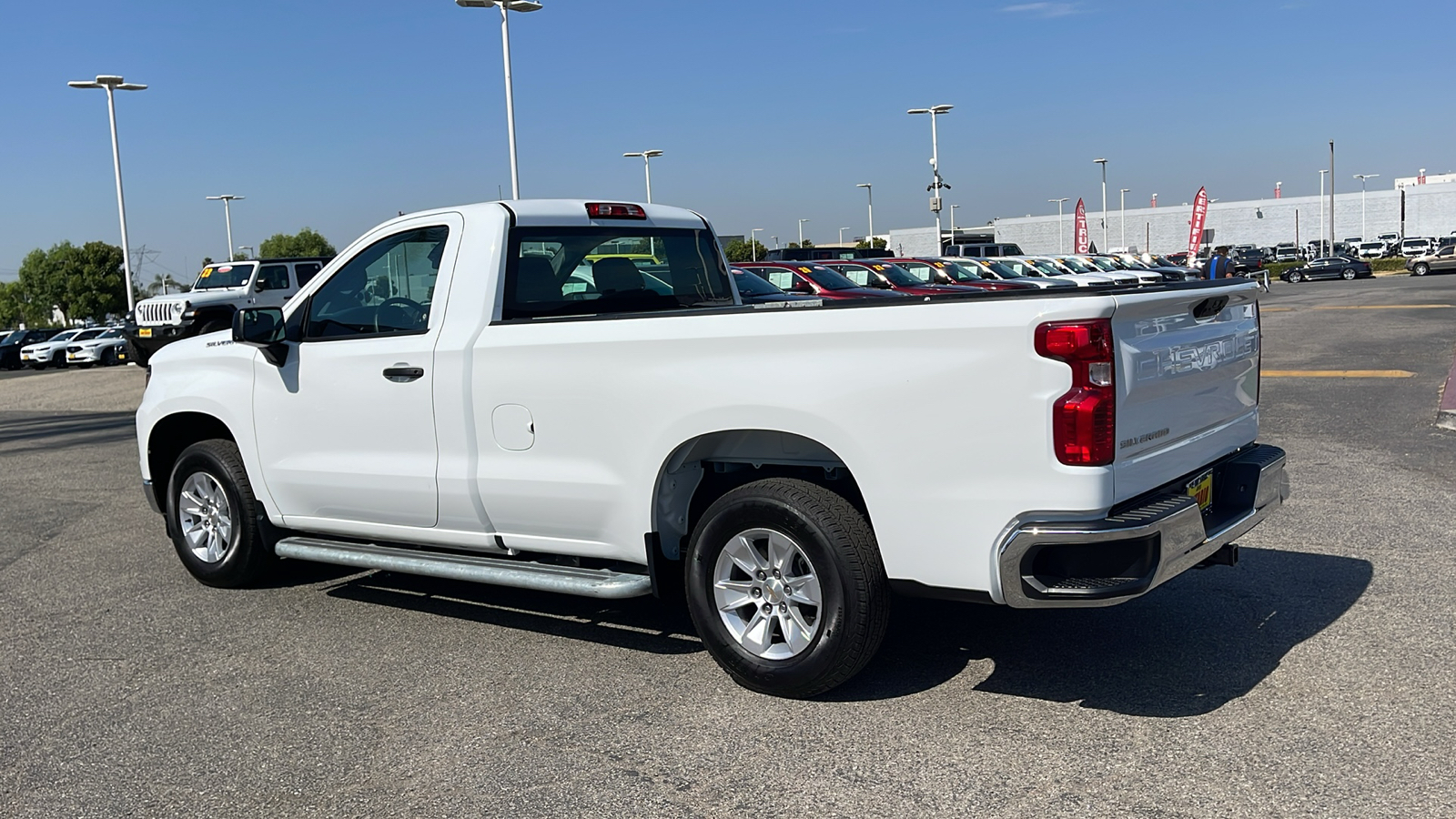 2023 Chevrolet Silverado 1500 WT 5