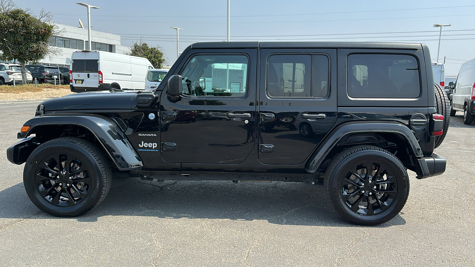 2023 Jeep Wrangler Sahara 4xe 7