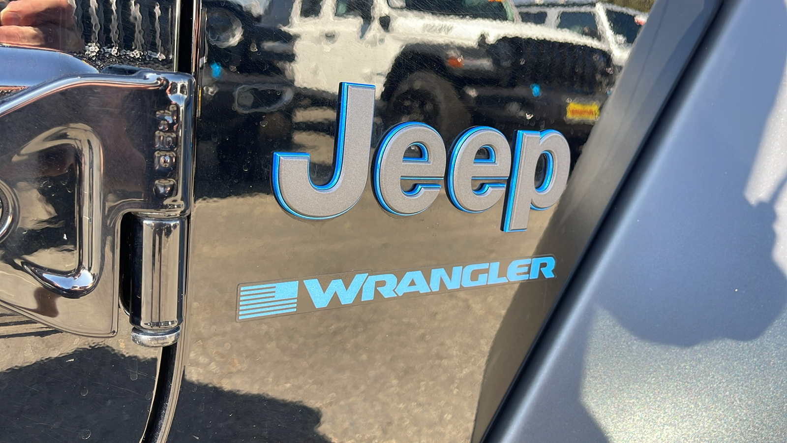 2023 Jeep Wrangler Willys 4xe 33