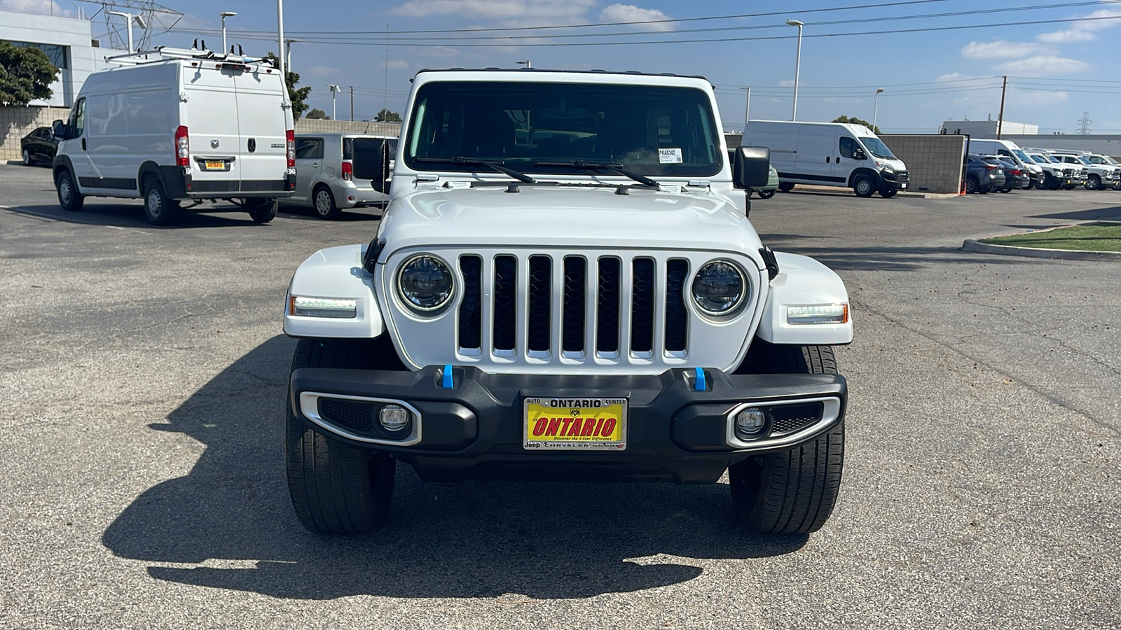 2023 Jeep Wrangler Sahara 4xe 8