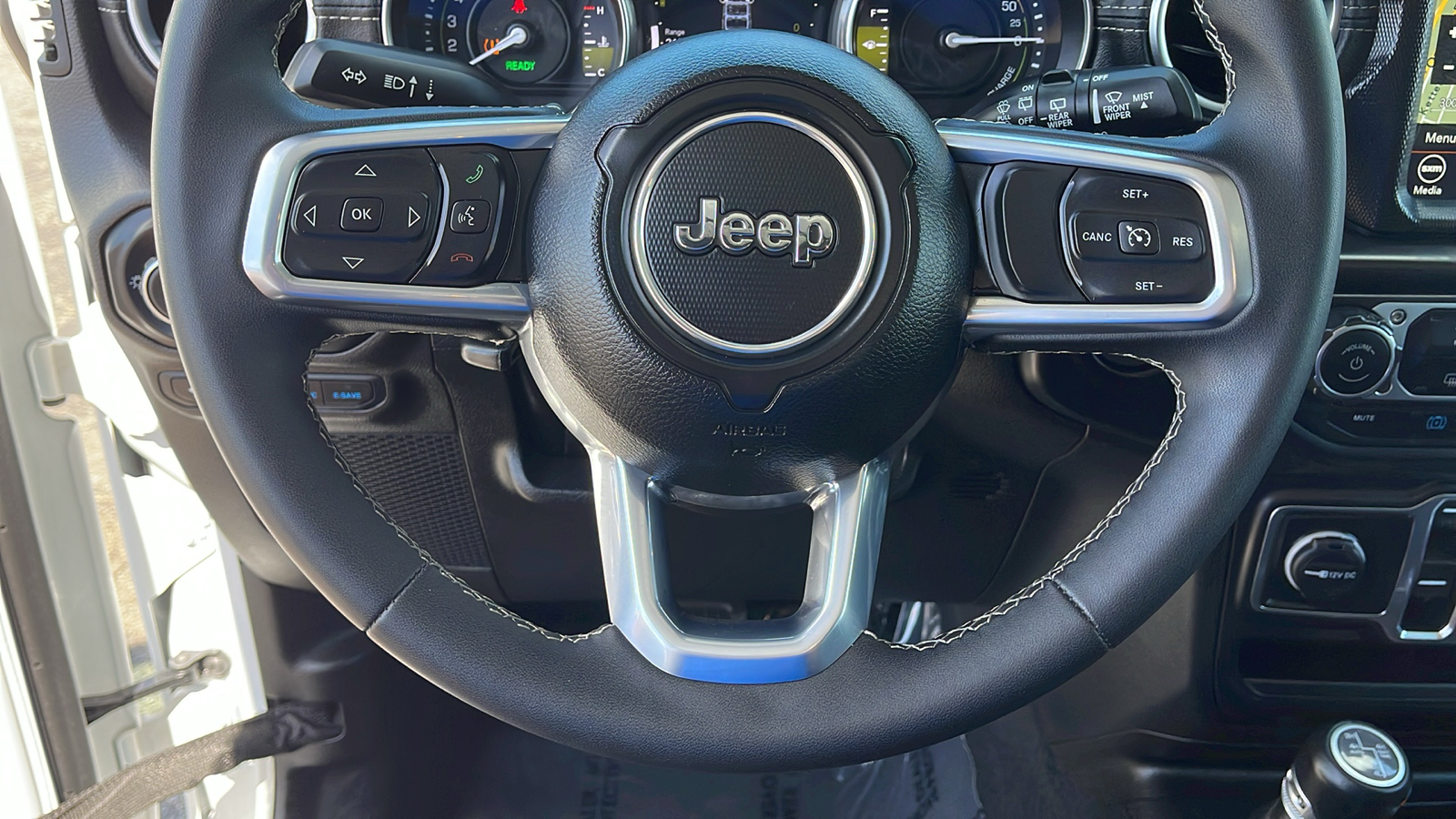 2023 Jeep Wrangler Sahara 4xe 20