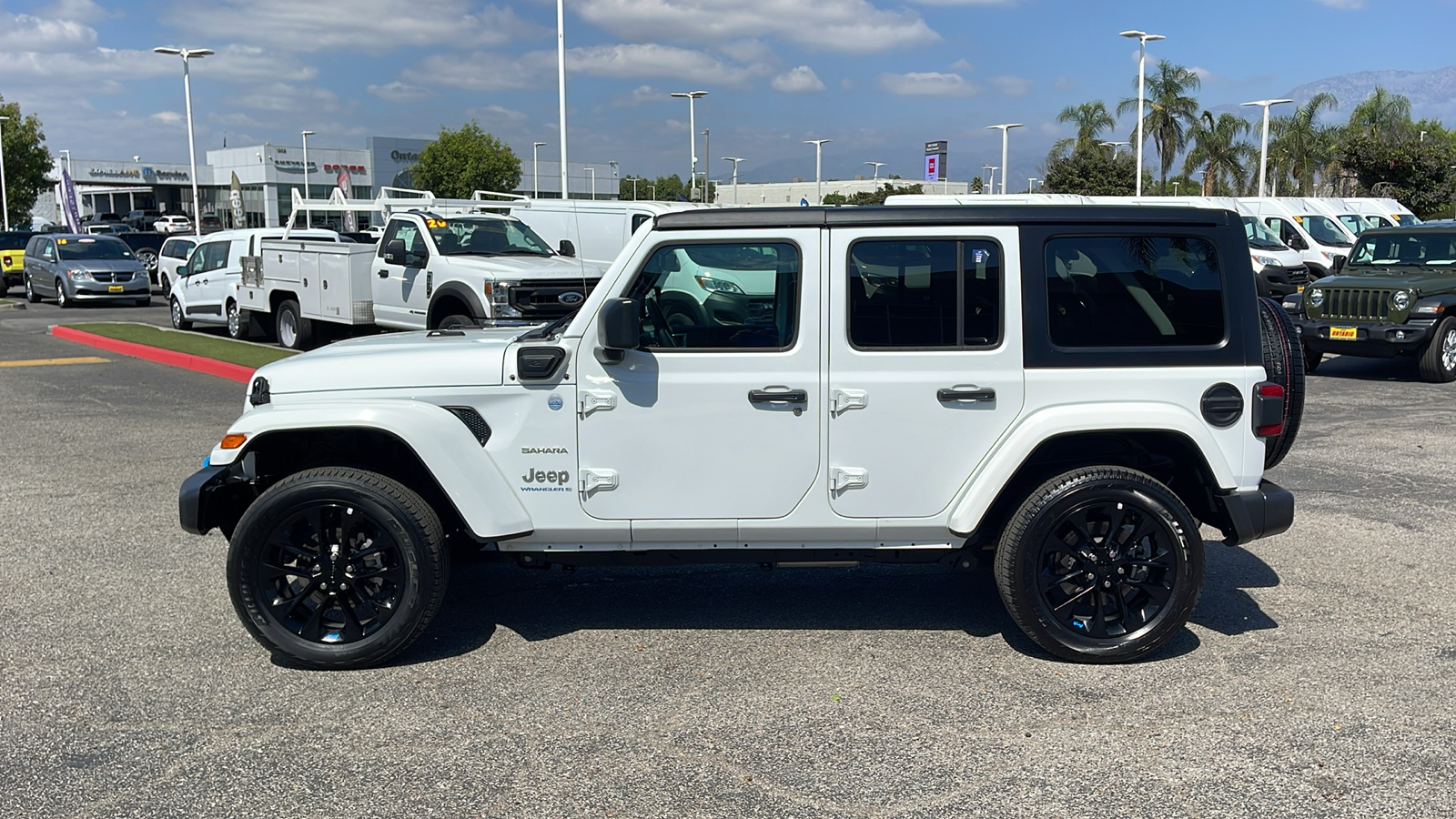 2023 Jeep Wrangler Sahara 4xe 6