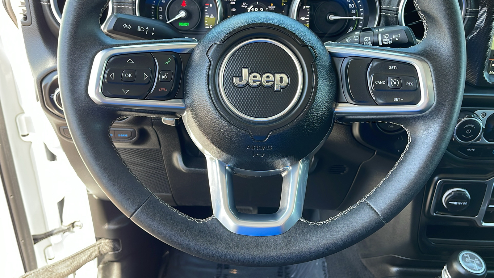 2023 Jeep Wrangler Sahara 4xe 20