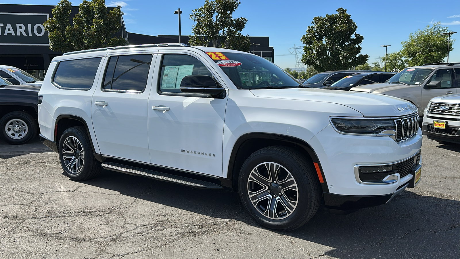 2023 Jeep Wagoneer L Series II 2