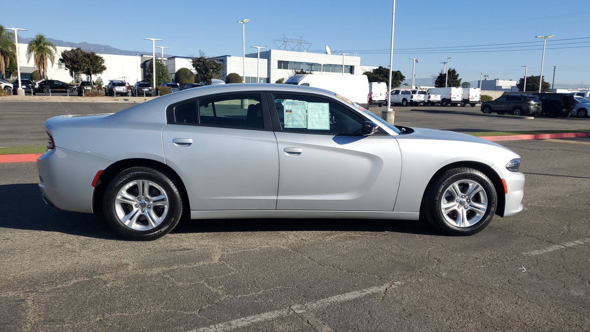 2023 Dodge Charger SXT 2